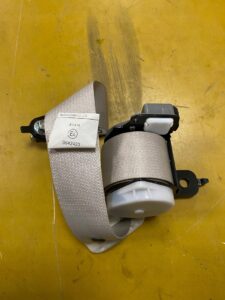 PAS BEZPIECZEŃSTWA TYŁ PRAWY LEWY INFINITI Q50