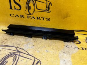 LISTWA DEKOR DESKI KONSOLI LR RANGE ROVER EVOQUE II L551