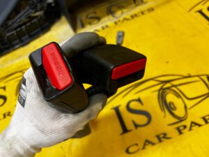 BLOKADA ZAPINKA PASA BEZPIECZEŃSTWA TYŁ TYLNA RANGE ROVER VELAR L560