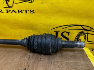 PÓŁOŚ TYŁ TYLNA PRAWY PRAWA MERCEDES CLA C117