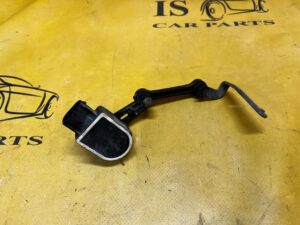 CZUJNIK POZIOMOWANIA ŚWIATEŁ TYŁ MERCEDES GLS X166