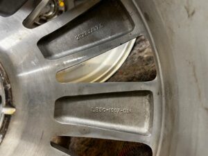 4 X FELGA ALUMINIOWA 8.0 J x 20″ 5×114.3 ET 37.5 FORD EXPLORER 20-