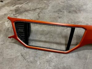 LISTWA OZDOBNA DEKOR RAMKA RADIA NAWIGACJI KRATKA DESKI KONSOLI VW T-ROC EU