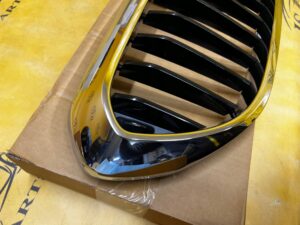 GRILL ATRAPA NERKA PRAWY PRAWA BMW 5 G30 G31 M-PAKIET SPORT NOWY OEM