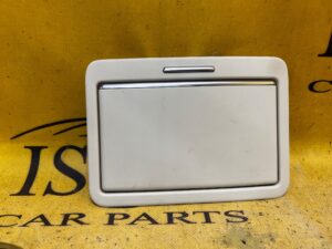 LAMPKA LUSTERKO WEWNĘTRZNE PODSUFITKI AUDI A8 D4 4H