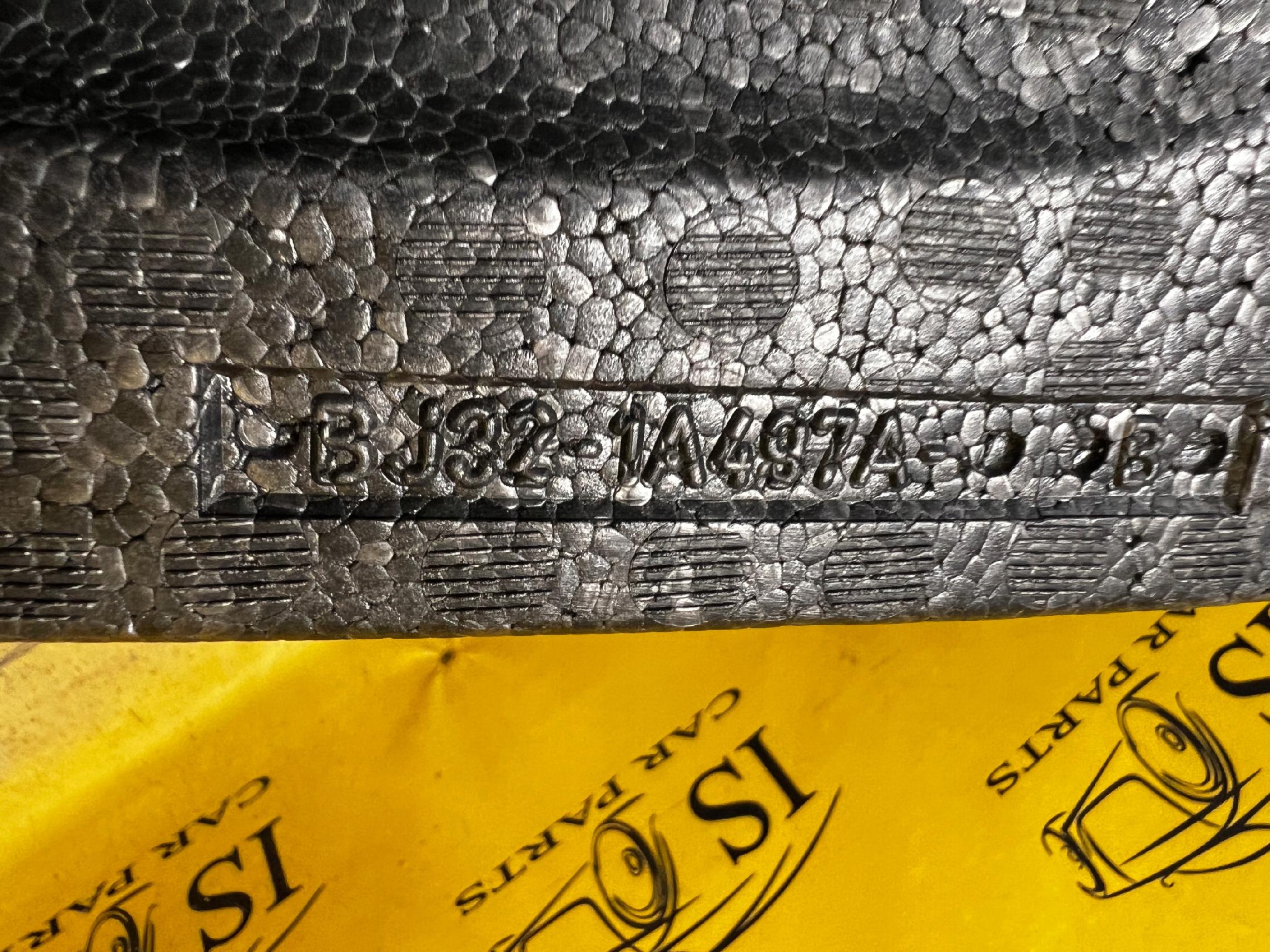 STYROPIAN SCHOWEK KOŁA ZAPASOWEGO BAGAŻNIKA RANGE ROVER EVOQUE L538 3 DRZWI