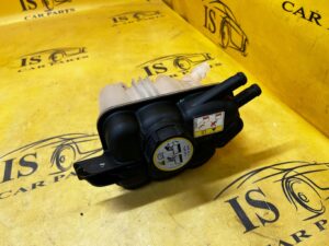 ZBIORNIK ZBIORNICZEK WYRÓWNAWCZY LAND ROVER DISCOVERY SPORT V L550 LIFT