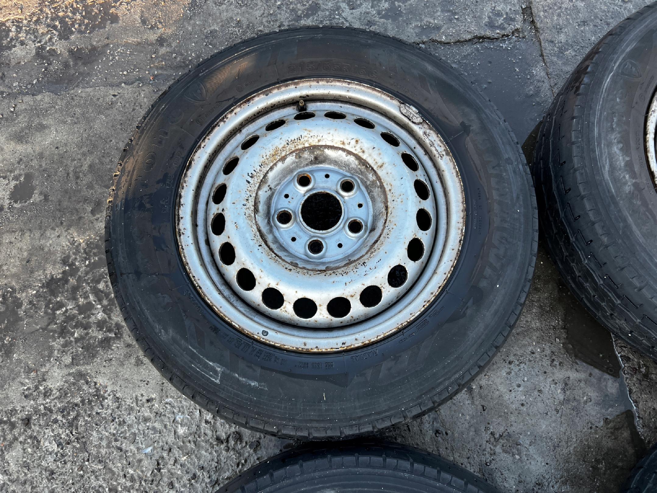 KOŁA FELGI OPONY LETNIE VW TRANSPORTER T5 T6 215/65 R16C