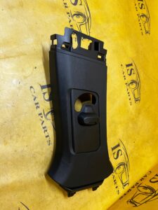 POSZYCIE OSŁONA OBUDOWA SŁUPKA ŚRODKOWEGO B LEWY FORD EXPLORER VI MK6