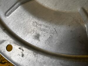 OSŁONA POKRYWA BLACHY PODŁOGOWEJ BMW 5 G30