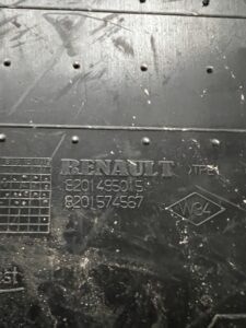 DYWANIK WYCIERACZKA GUMOWA PRZÓD PRAWY ORYGINALNY RENAULT KADJAR