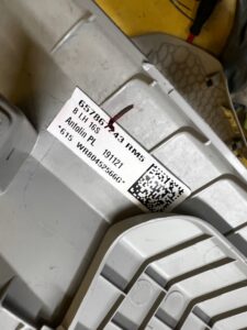 OSŁONA POSZYCIE SŁUPKA B ŚRODKOWEGO ŚRODEK LEWE LEWA LEWEGO SKODA SCALA