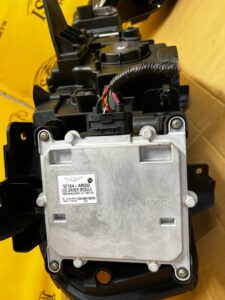 KOMPLET LAMPY REFLEKTORY PRZÓD FULL LED GENESIS GV70 EUROPA