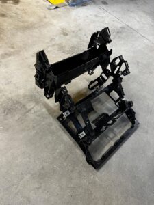 STELAŻ WSPORNIK DESKI KONSOLI TUNELU LAND ROVER DISCOVERY 5 V L462 LHD