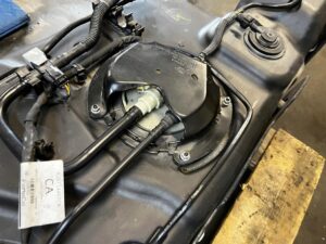 KOMPLET ZBIORNIK BAK POMPA PALIWA FORD BRONCO 2.7 V6 ECOBOOST 21-