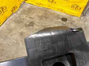 BELKA WZMOCNIENIE ZDERZAKA TYŁ VOLVO XC90 II