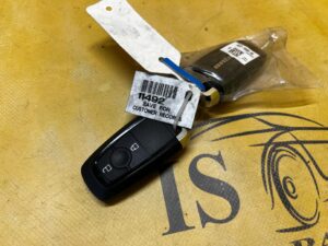 PILOT KLUCZYK KEY FORD BRONCO 21- M2DT-15K601-BB