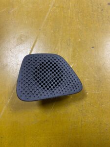 GŁOŚNIK WYSOKOTONOWY DESKI PRZÓD FORD FIESTA MK8