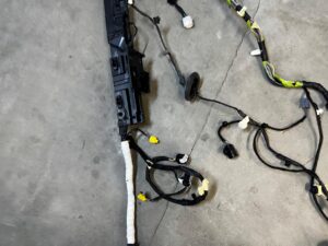 OKABLOWANIE INSTALACJA WIĄZKA WNĘTRZA FORD ESCAPE MK4 1.5 ECOBOOST