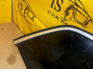 SZYBA KAROSERYJNA BŁOTNIKA TYŁ PRAWA PRAWY MERCEDES GL X166 2013R