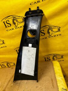 POSZYCIE OSŁONA SŁUPKA ŚRODKOWEGO B LEWY MERCEDES A W177