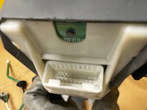 PANEL PRZEŁĄCZNIK SZYB DRZWI PRZÓD LEWY TOYOTA AURIS II EU