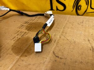 LUSTERKO ZEWNĘTRZNE PRAWE 18 8+10 PIN KAMERA ASYSTENT MERCEDES GL X166 149