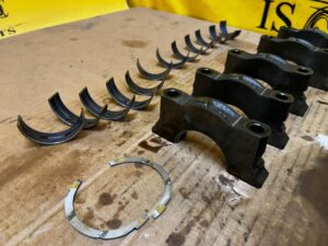 BLOK SILNIKA SŁUPEK PANEWKI TOYOTA RAV4 V 2.5 HYBRID XA25A