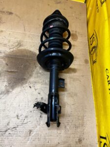 MCPHERSON AMORTYZATOR SPRĘŻYNA PRZÓD LEWY TOYOTA RAV4 V 2.5 HYBRID