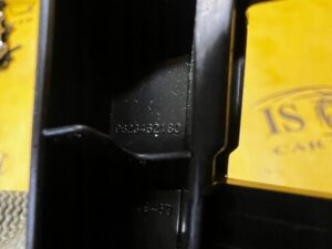 OSŁONA OBUDOWA ZEGARÓW LICZNIKA DESKI KONSOLI LEWA PEUGEOT 2008 II EU