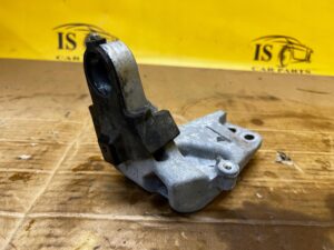 ŁAPA MOCOWANIE WSPORNIK SILNIKA TOYOTA RAV4 V 2.5 HYBRID