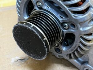 KOMPLETNY ALTERNATOR RENAULT KADJAR 1.3 TCE