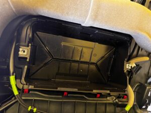 DESKA ROZDZIELCZA KOKPIT KONSOLA TOYOTA RAV4 V LIFT EU 22-