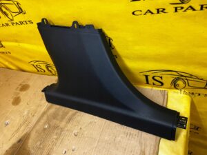 POSZYCIE OSŁONA SŁUPKA ŚRODKOWEGO B LEWY MERCEDES A W177