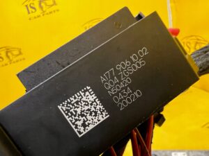 SKRZYNKA BEZPIECZNIKÓW PRZEKAŹNIKÓW MODUŁ MERCEDES A W177 A35 AMG 2.0 B