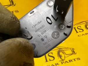 ZAŚLEPKA OSŁONA SPRYSKIWACZA REFLEKTORA PRAWA BMW 5 F10 LIFT NOWA OEM