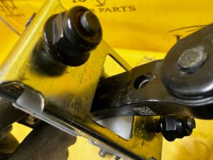 OGRANICZNIK DRZWI TYŁ LEWY FORD ESCAPE MK4