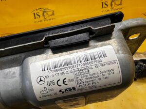 PODUSZKA POWIETRZNA AIRBAG KOLANOWA MERCEDES A W177