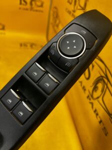 PANEL PRZEŁĄCZNIK SZYB LUSTEREK DRZWI PRZÓD LEWY FORD ESCAPE MK4