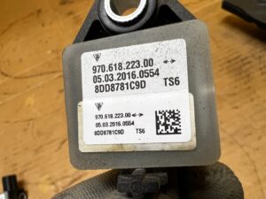 CZUJNIK UDERZENIA UDERZENIOWY PORSCHE PANAMERA 970 I LIFT