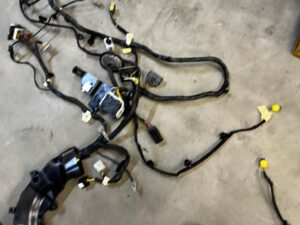 OKABLOWANIE INSTALACJA WIĄZKA WNĘTRZA FORD ESCAPE MK4 1.5 ECOBOOST