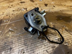 POMPA WTRYSKOWA PALIWA WYSOKIEGO CIŚNIENIA TOYOTA RAV4 V 2.5 HYBRID