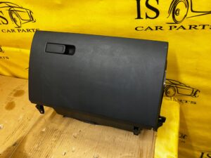 SCHOWEK PASAŻERA DESKI KONSOLI PRAWY MERCEDES A W177