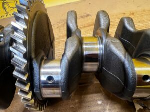 WAŁ KORBOWY TOYOTA RAV4 V 2.5 HYBRID XA25A