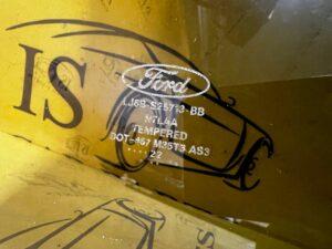 SZYBA DRZWI TYŁ LEWY FORD ESCAPE MK4 2022R