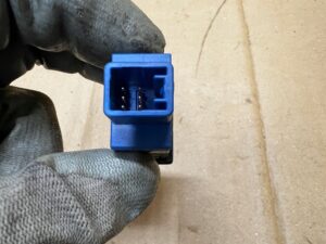 PANEL PRZEŁĄCZNIK PRZYCISK OGRZEWANIA FOTELA LEWY TOYOTA AURIS II