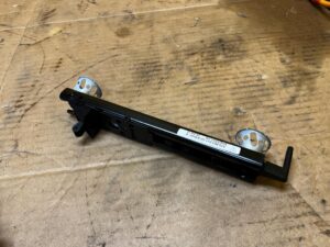 SUWAK REGULACJA WYSOKOŚCI PASA BEZPIECZEŃSTWA PORSCHE PANAMERA 970 I LIFT