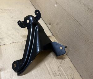 MOCOWANIE KANAPY FOTELI TYŁ TOYOTA AURIS II HB