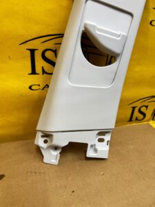 POSZYCIE OSŁONA SŁUPKA ŚRODKOWEGO B PRAWY FORD ESCAPE MK4