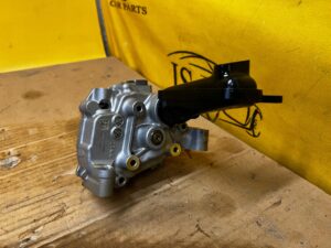 POMPA OLEJU TOYOTA RAV4 V 2.5 HYBRID XA25A